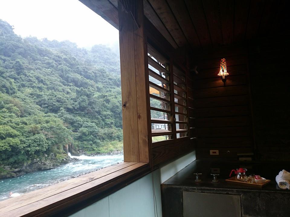 Appartement 51 Spring à Wulai Extérieur photo
